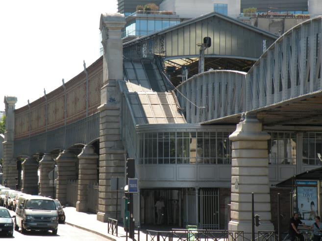  Station de Mtro Nationale