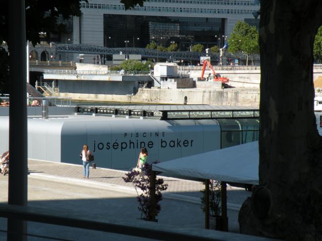  piscine Josephine Baker, sur la Seine