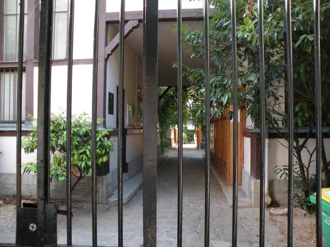  La Cit Fleurie