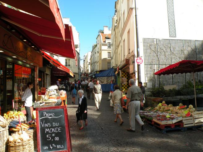  rue mouffetard au mois f'Aout