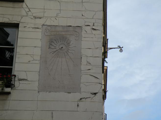  Cadran solaire 