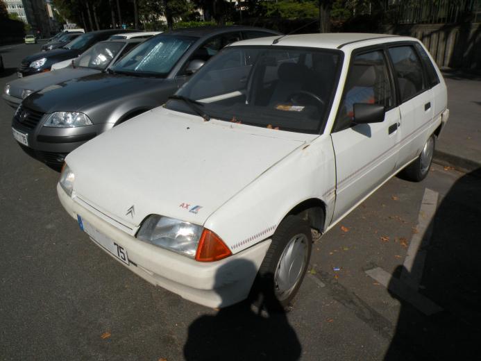  voiture des annes 80: citroen AX