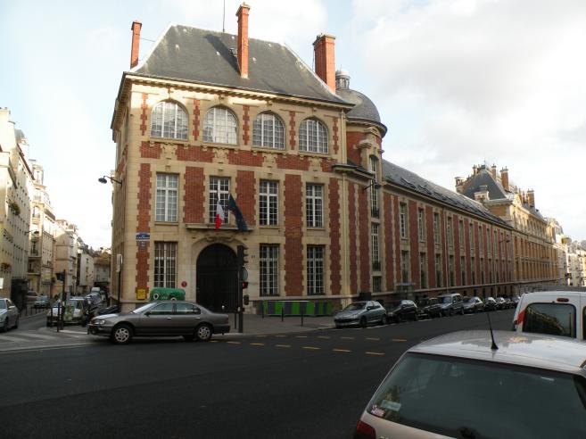  Institut National Agronomique, rue Claude Bernard