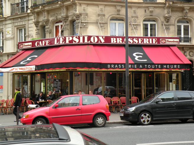  caf l'Epsilon, rue Linn