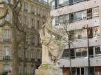  statue place Chrioux, 15e