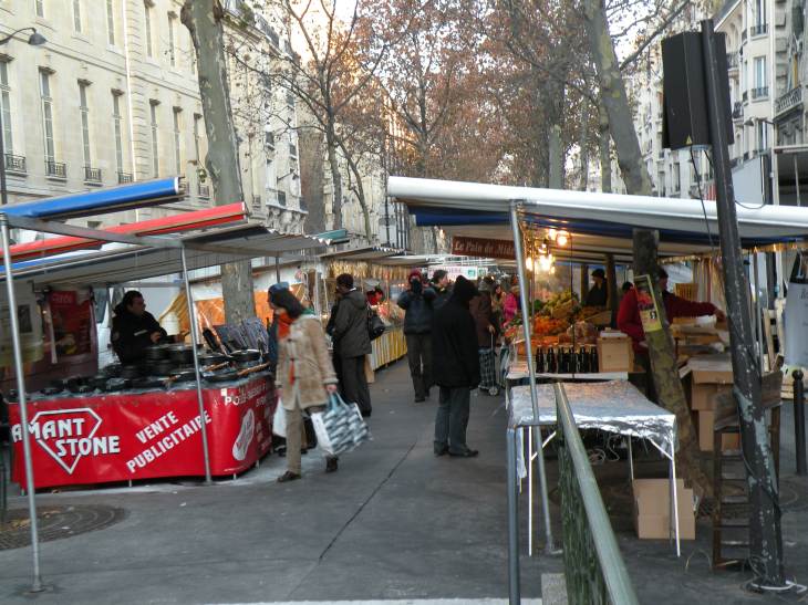  march du dimanche matin, Boulevard Raspail