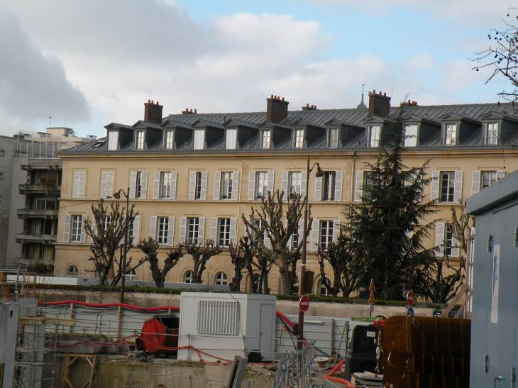  bel immeuble, rue de Svres