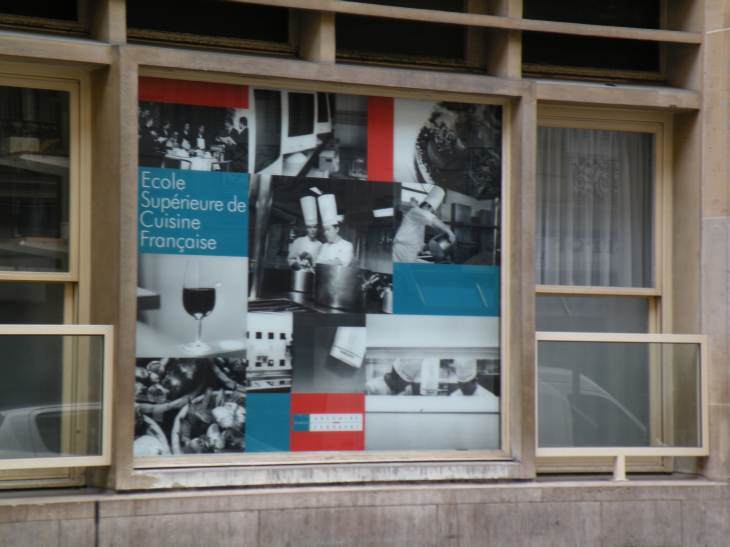  Ecole Suprieure de Cuisine Franaise, rue de l'Abb Grgoire