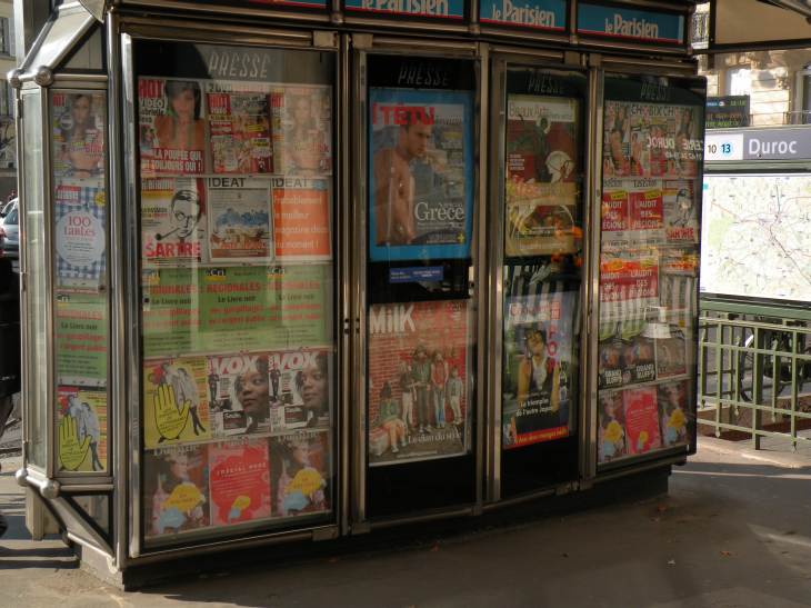  kiosque  journaux, mars 2010