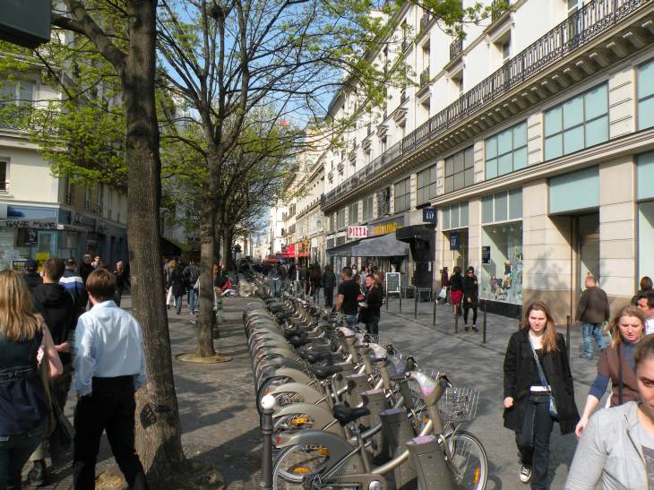  Rue Saint-Denis