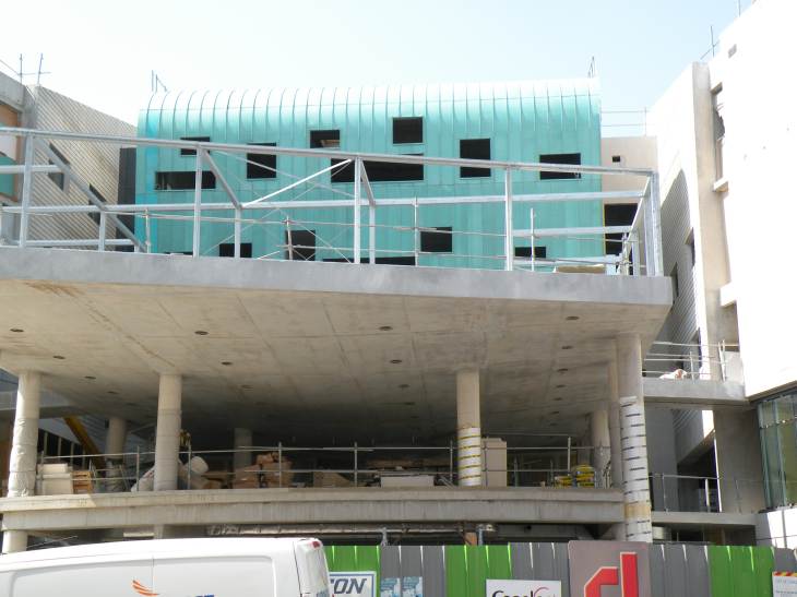  Hpital Sainte-Anne en construction, rue de la Sant
