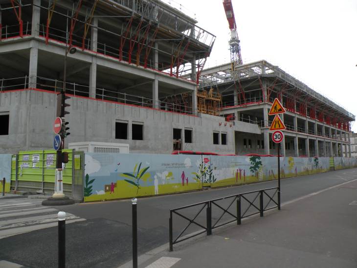  immeuble en construction, hopital Necker