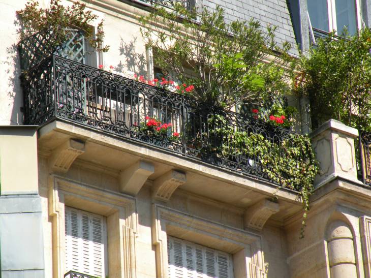  balcon fleuri, Boulevard Raspail