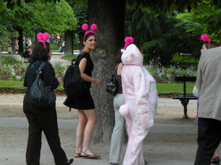  filles dguises en lapins