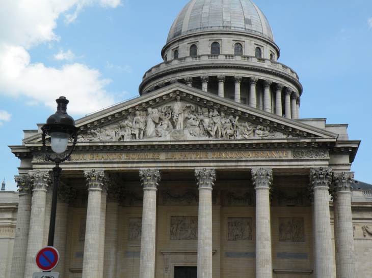  Aux Grands Hommes, la Patrie reconnaissante