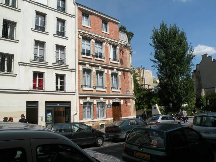  petit immeuble en briques, 23, rue Lhomond