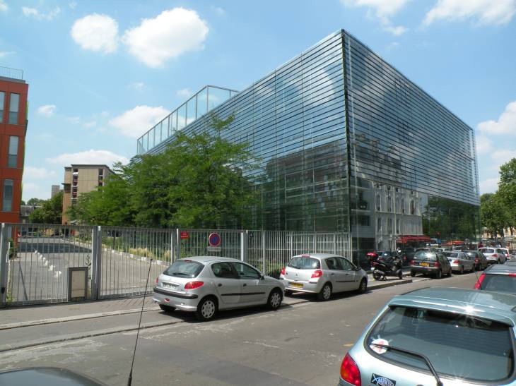  Hopital Cochin, immeuble en verre