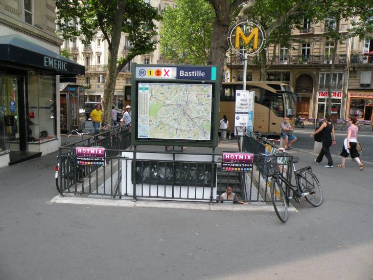  mtro Bastille