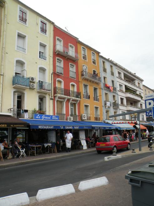  #immeubles et commerces du port