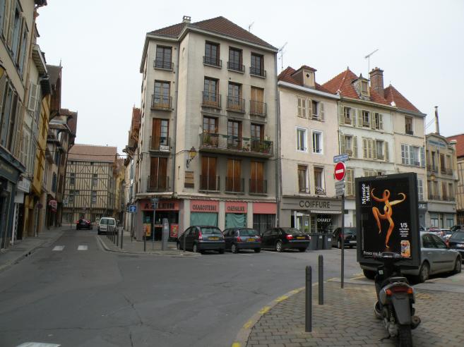  rue de Turenne et du gnral Saussier