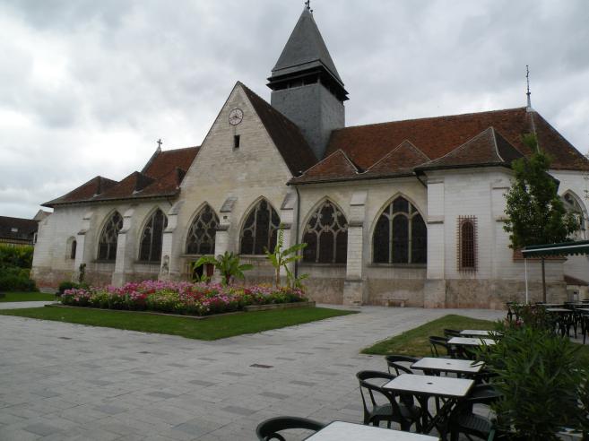 Eglise de Ste Savine