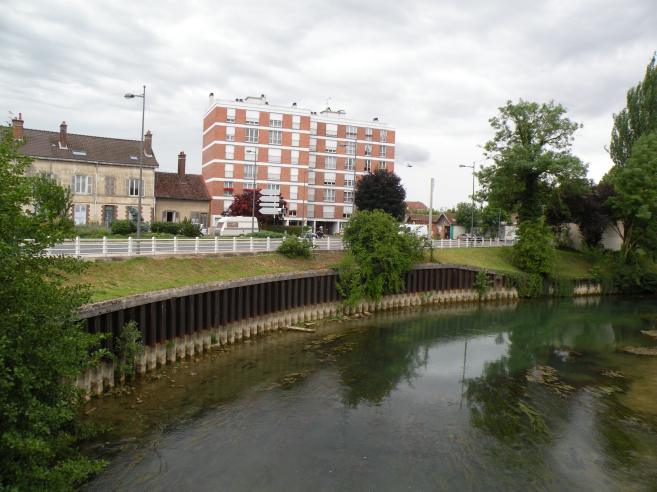  Mail des Charmilles et rivire