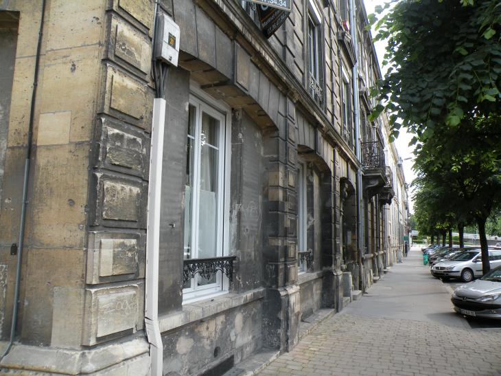  immeuble en pierres de taille, rue Libergier