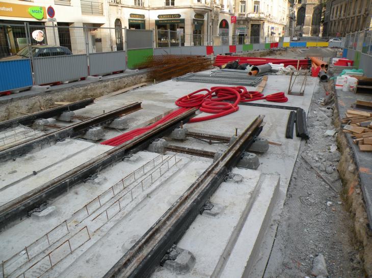  pose des rails du tramway