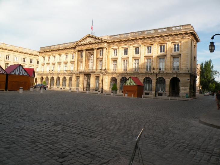  place Royale, Prfecture