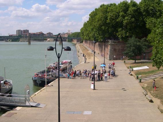  navette fluviale sur la Garonne