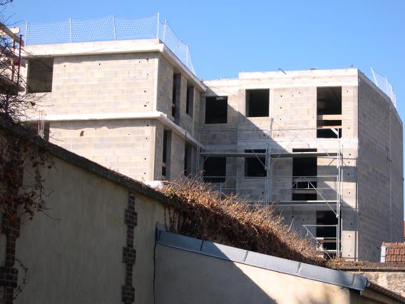  Immeuble en construction (rue Nicolas Siret)