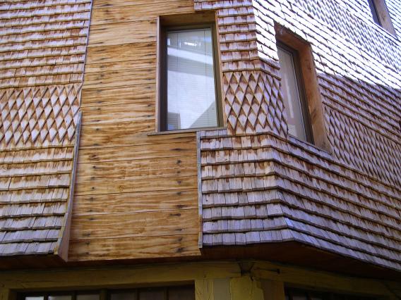  Faade en bois (cour Dou)